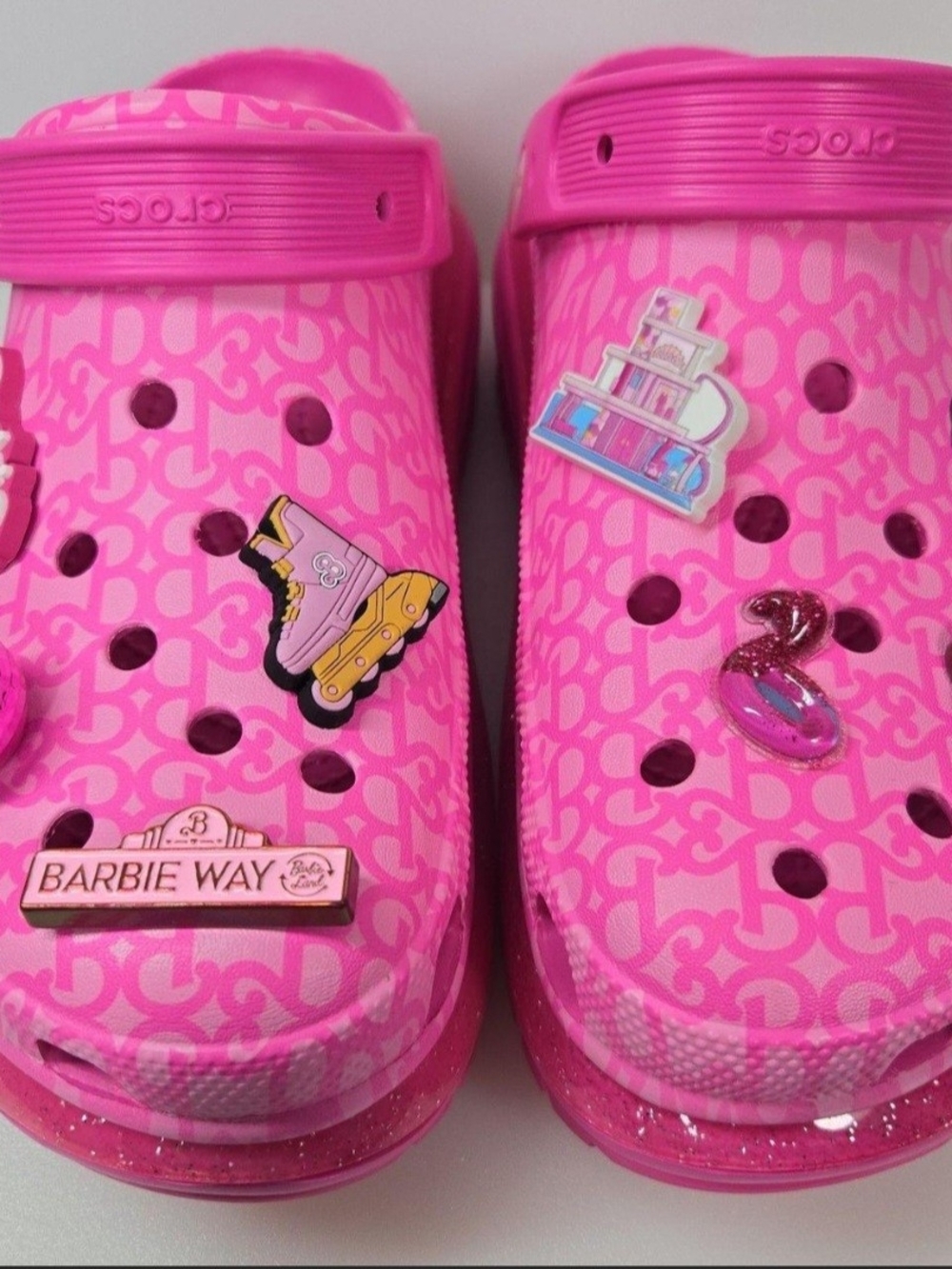 CROCS Kids' Bright Pink Barbie Charm Clogs